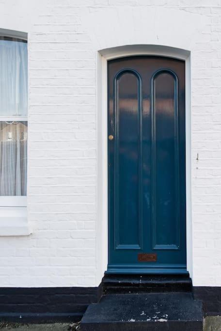 Boat House, Relax In A Whitstable Fisherman'S Cottage Exterior photo